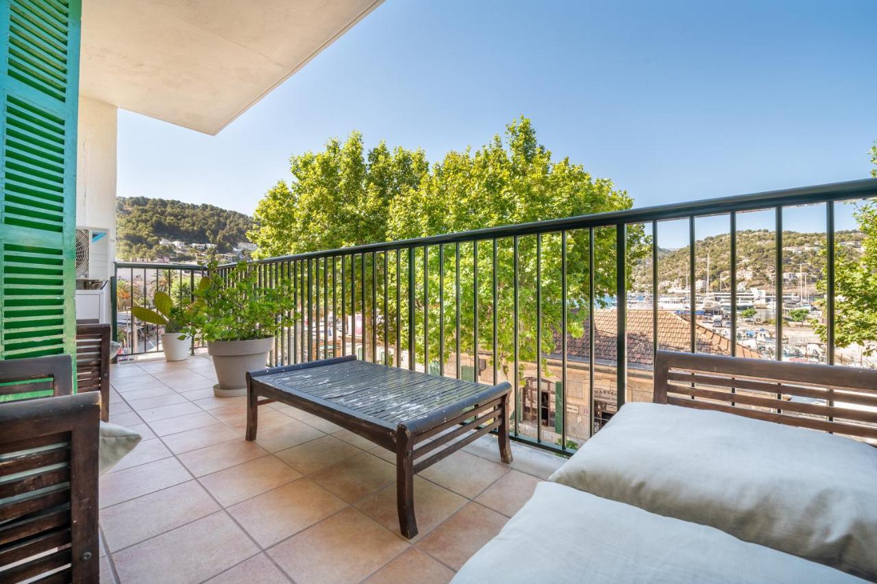 Seafront Apartment In Port Soller Puerto de Sóller Exteriör bild